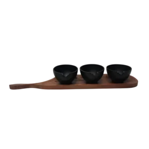 cast iron bowls with wooden tray
