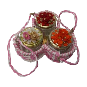 trifoil basket with jar